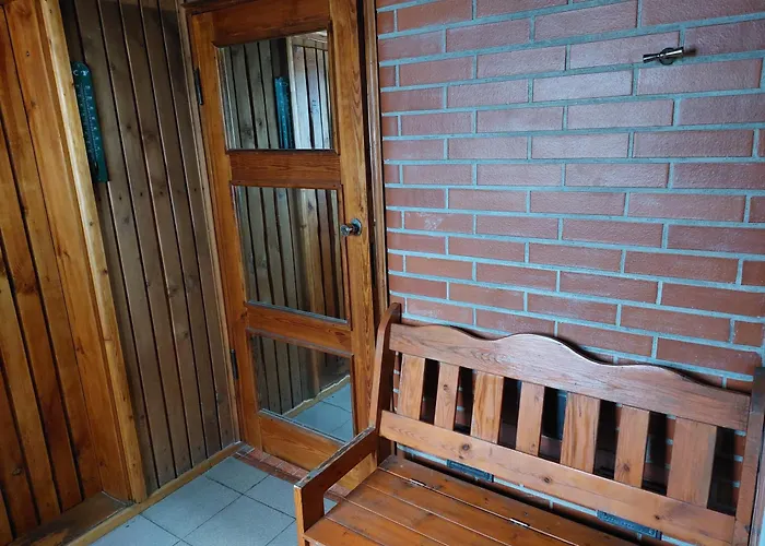 Livonia Matkamaja Korter *